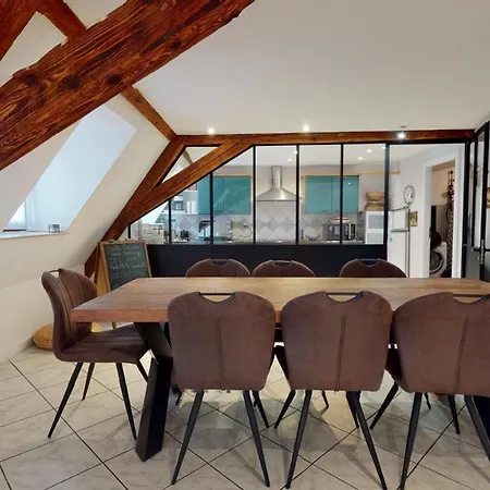 L Apart 155m2 City Center 2br 2bth Up To 8 Guests Daire